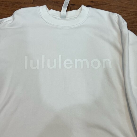 lululemon athletica LOGO perfectly oversized crew Sweater PTP24 sz 4 NWT - Picture 3 of 10